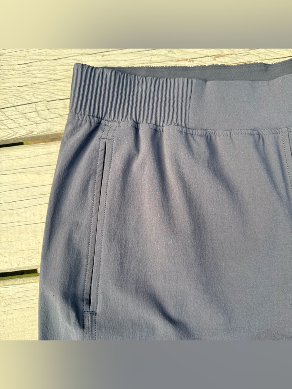 Lululemon Stretch Woven High-Rise Wide-Leg Pants in Black size XL - Picture 3 of 14